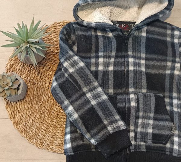 Campera Polar con corderito T7