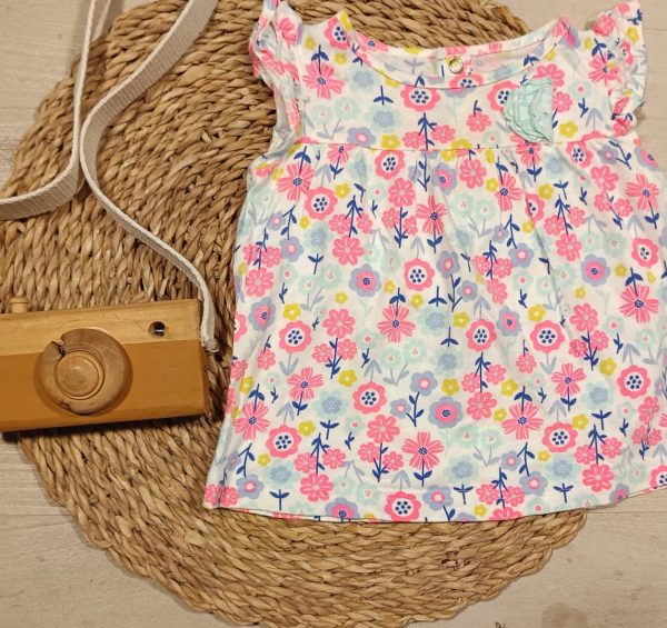 Remera carters 6-9 meses