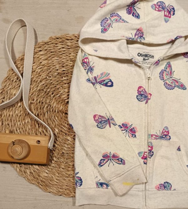 Campera oshkosh T5 (detalle)