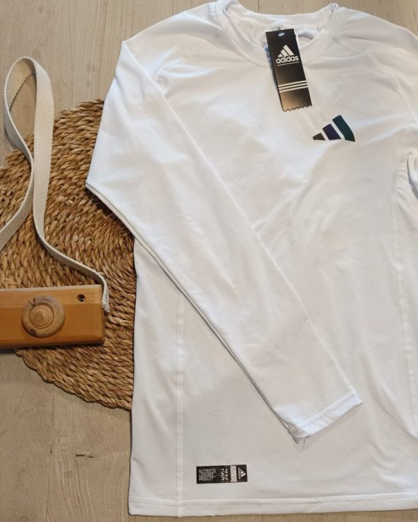 Camiseta termica T16