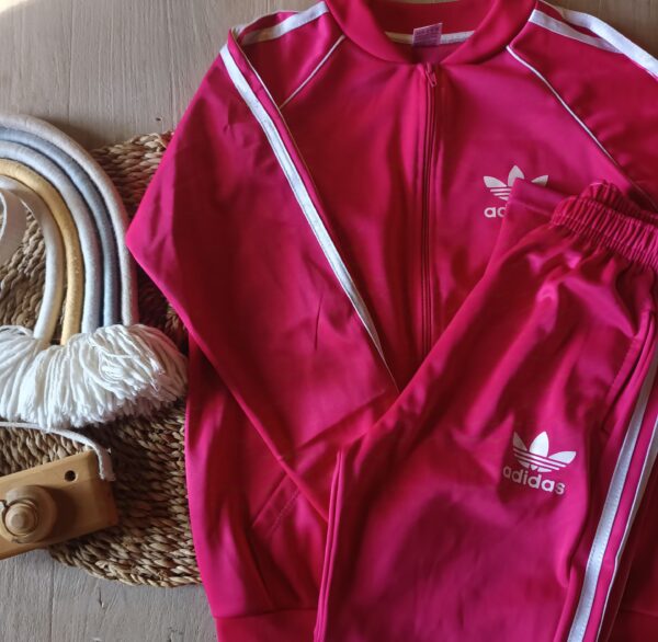 Conjunto deportivo T10-12